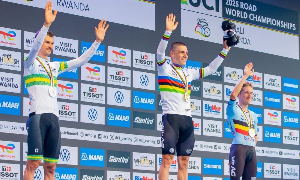 Remco Evenepoel dominates Kigali to win third straight world ITT Title