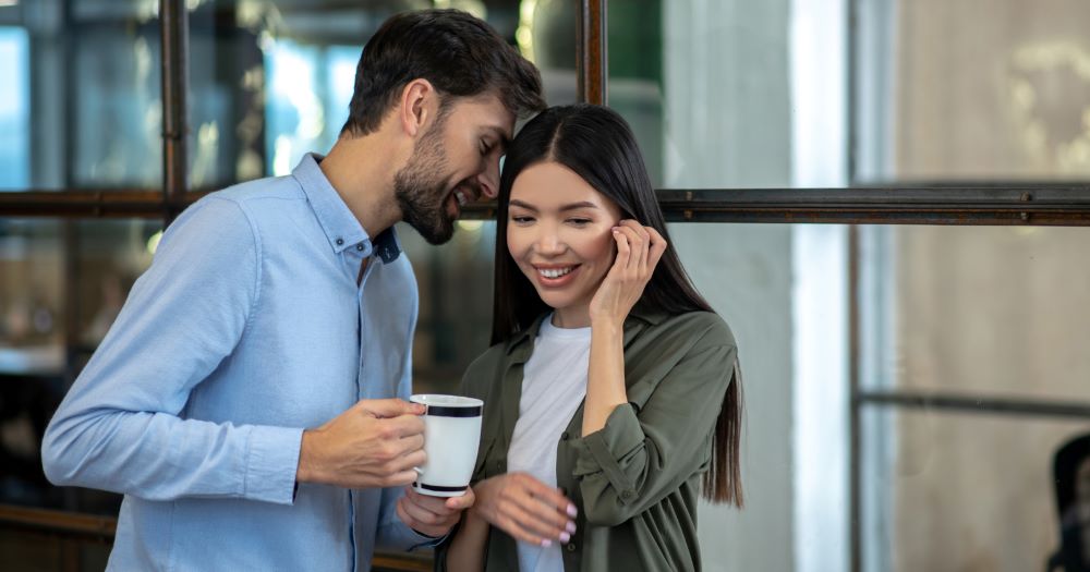 Five ways to spot a good person within 5 minutes of meeting them